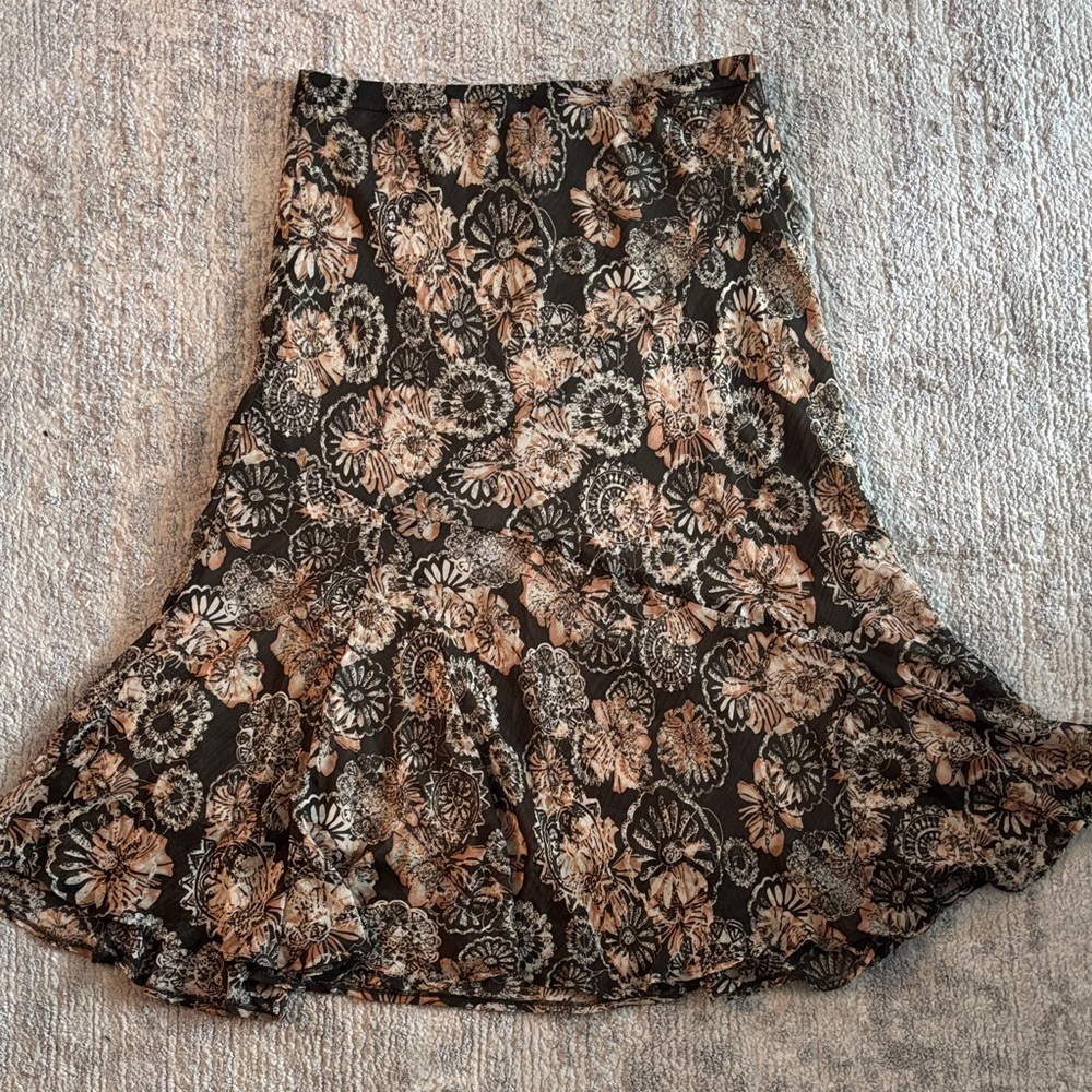 Floral Patterned Women's Skirt lined
